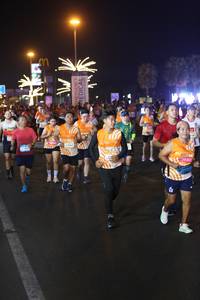 BIB: 29302
                            <button type="button" onclick="openModal(23195176)" class="btn btn-primary btn-sm float-right btn-popup" data-toggle="modal" data-target=".modal-high-quality">
                        <i class="fas fa-shopping-cart"></i> Add to Cart
                    </button>
                                            <button type="button" onclick="isThisMe(23195176, true)" class="btn btn-success btn-sm float-right btn-popup btn-isme hidden" data-toggle="tooltip" data-placement="bottom" title="นี่คือรูปของคุณใช่ไหม คลิกที่นี่เพื่อเอาเข้าอัลบั้ม">
                        <i class="fas fa-plus"></i> Add to album
                    </button>
                    <button type="button" onclick="isThisMe(23195176, false)" class="btn btn-warning btn-sm float-right btn-popup btn-isnotme hidden">
                        <i class="fas fa-ban"></i> Remove from album
                    </button>